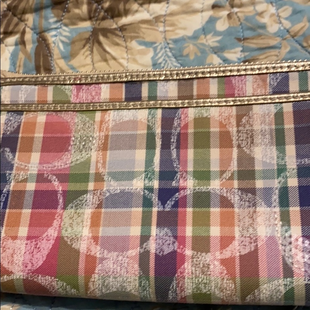 Coach wristlet - Picture 3 of 4